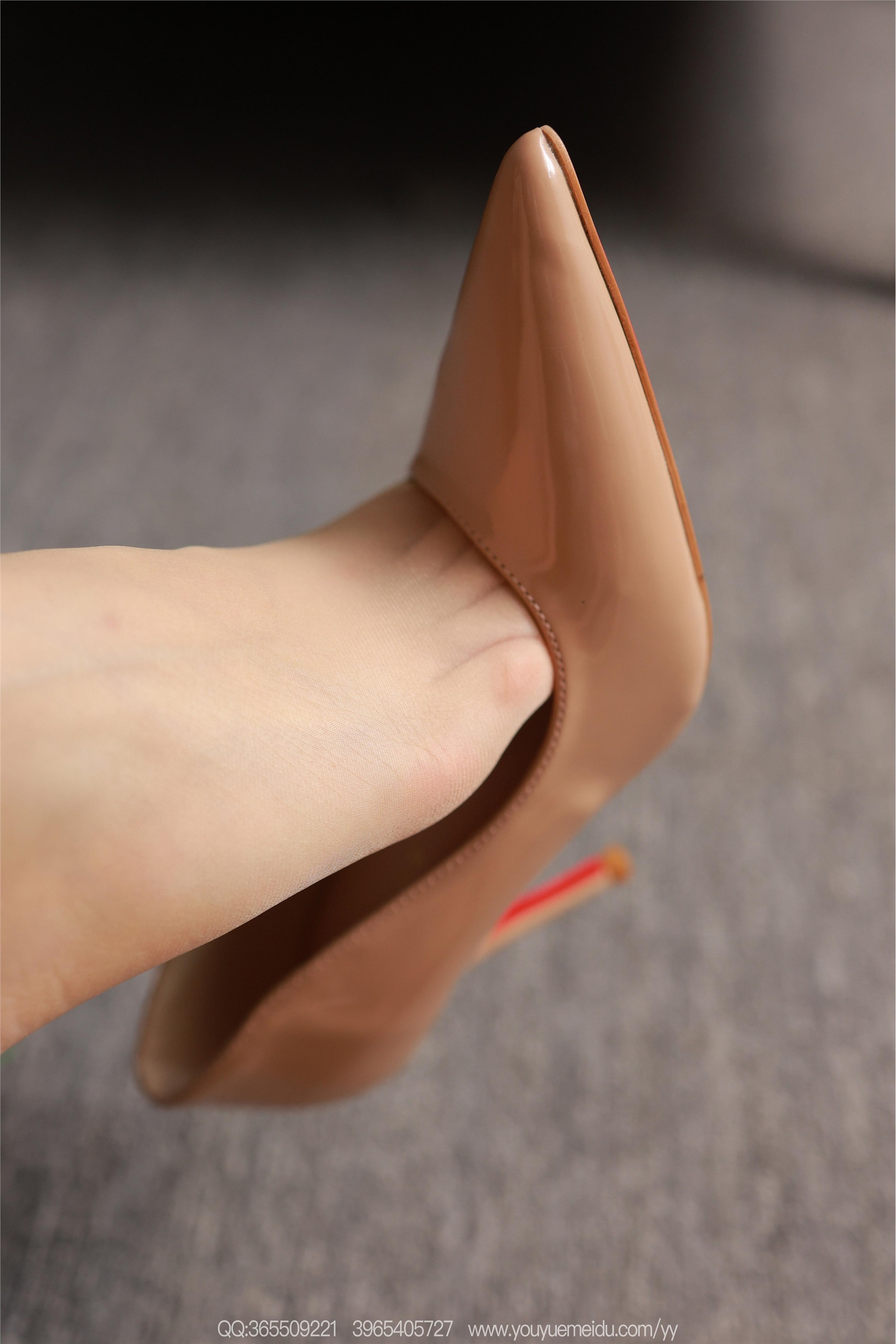 IESS异思趣向  2025.10.12 丝享家 2182 小婕《可爱女人（上）》